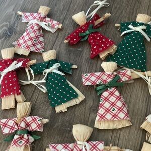 15 Vintage Handmade corn husk doll ornaments. Primative Christmas rustic cottage